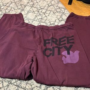 freecity sweatpants